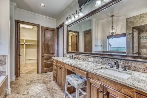 6868 Fm 360 Road Needville TX 77461