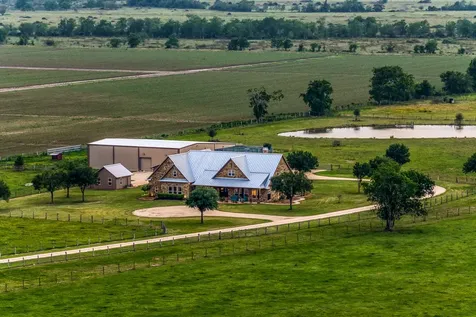 6868 Fm 360 Road Needville TX 77461