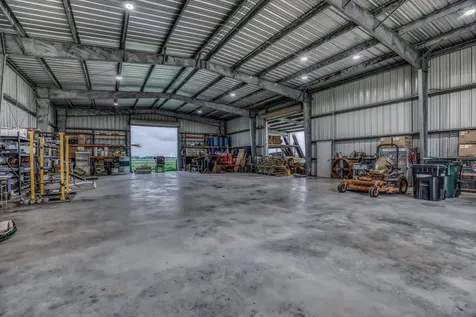 6868 Fm 360 Road Needville TX 77461