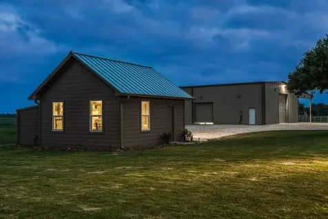 6868 Fm 360 Road Needville TX 77461