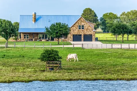6868 Fm 360 Road Needville TX 77461