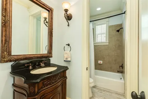 6 Criolla Court Galveston TX 77554
