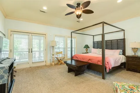 6 Criolla Court Galveston TX 77554