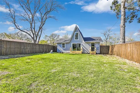 105 Primrose Livingston TX 77351