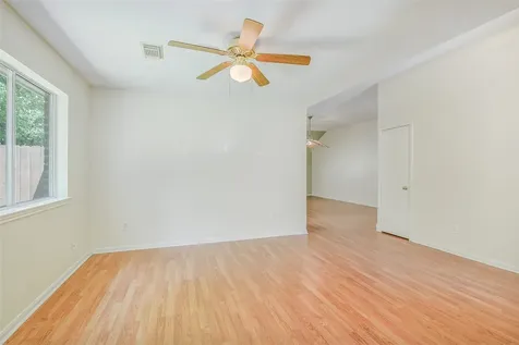 6806 Woodland Oaks Magnolia TX 77354