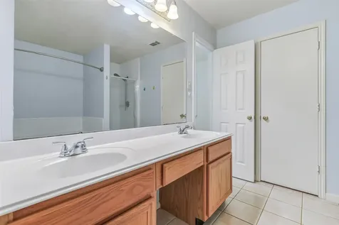 6806 Woodland Oaks Magnolia TX 77354