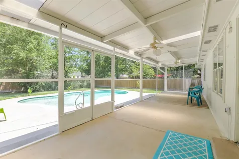 6806 Woodland Oaks Magnolia TX 77354