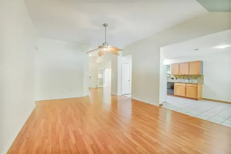 6806 Woodland Oaks Magnolia TX 77354