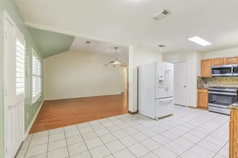 6806 Woodland Oaks Magnolia TX 77354