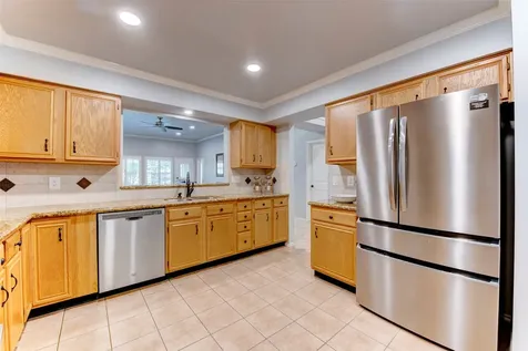 3535 Teakwood Drive Pearland TX 77584