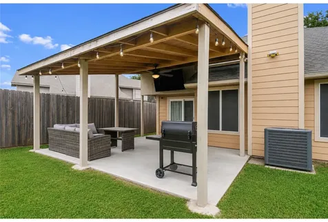 16306 Saint Helena Way Houston TX 77053
