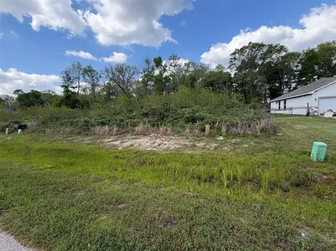 56 County Road 6615 Dayton TX 77535