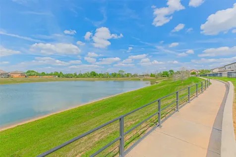 1242 Willow Plains Lane N Rosenberg TX 77471