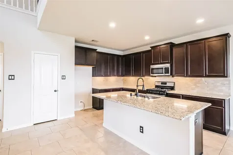 1242 Willow Plains Lane N Rosenberg TX 77471