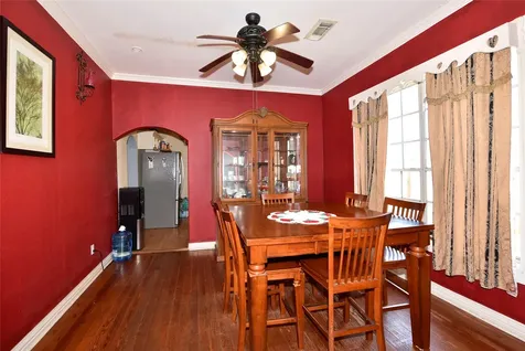 4104 Walker Street Houston TX 77023