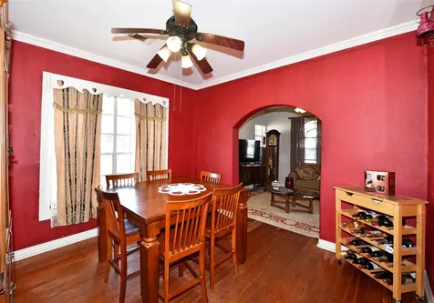 4104 Walker Street Houston TX 77023