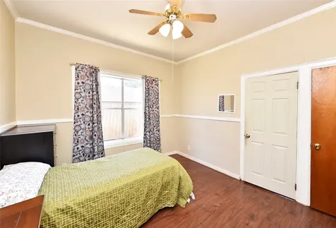 4104 Walker Street Houston TX 77023