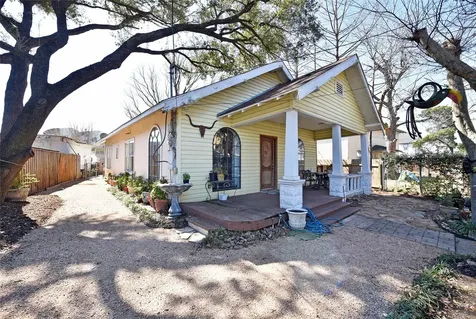 4104 Walker Street Houston TX 77023