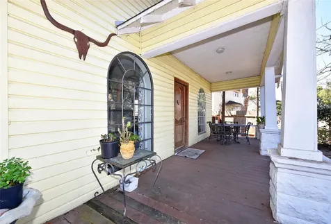 4104 Walker Street Houston TX 77023