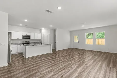 31007 Gayle Prairie Oak Street Waller TX 77484