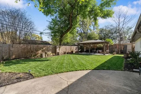 10134 Knoboak Drive Houston TX 77080
