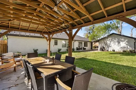 10134 Knoboak Drive Houston TX 77080