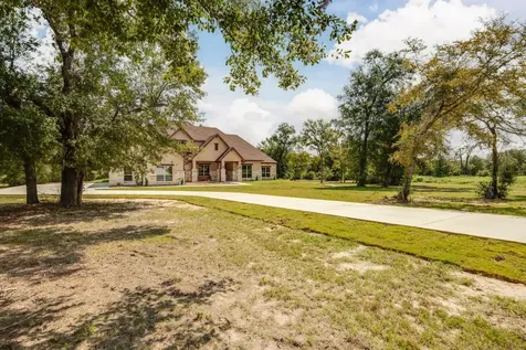 10222 Wessex Bend Iola TX 77861