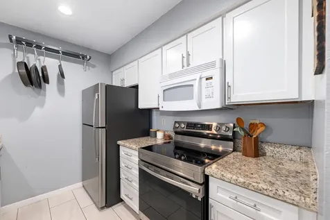 1212 Fairview Avenue I Houston TX 77006