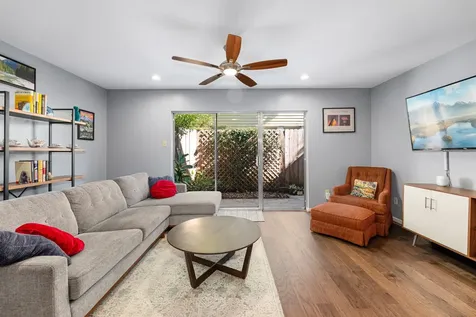 1212 Fairview Avenue I Houston TX 77006