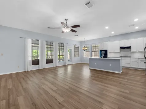 42 Silver Lute Place The Woodlands TX 77381