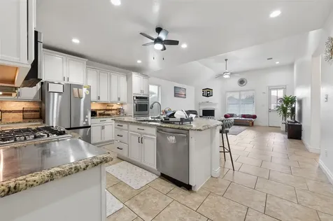 6515 Sterling Shores Lane Rosenberg TX 77471