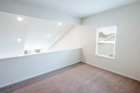 216 N Lynx Trail Montgomery TX 77316