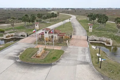 591 E Burgundy Bay Port O Connor TX 77982