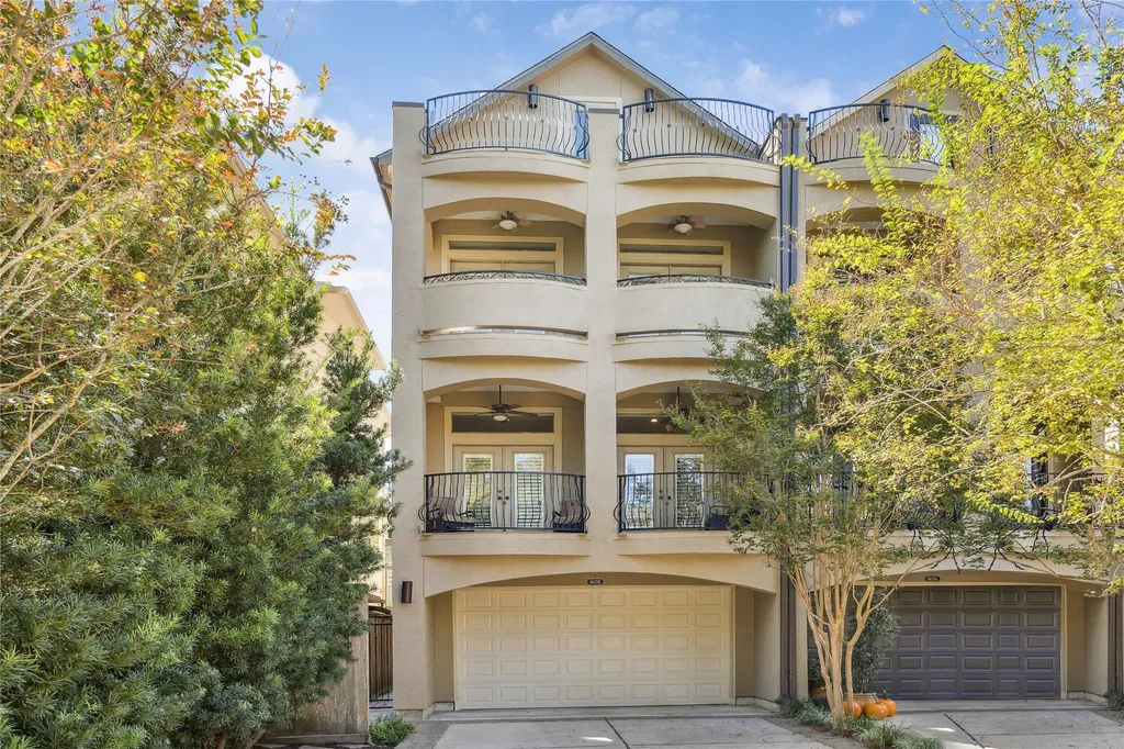 6635 Wanita Place B Houston TX 77007