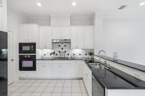 1414 Caravelle Court Katy TX 77494