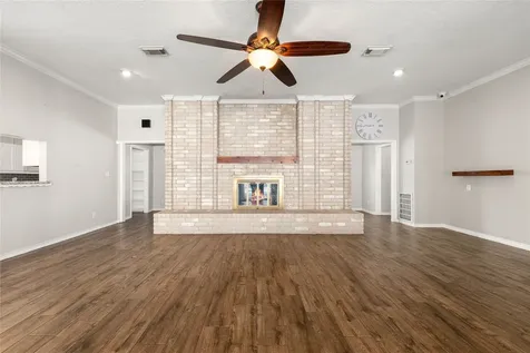 303 Narcissus Street Lake Jackson TX 77566