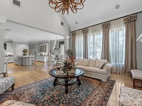 15 Golf Links Court Houston TX 77339