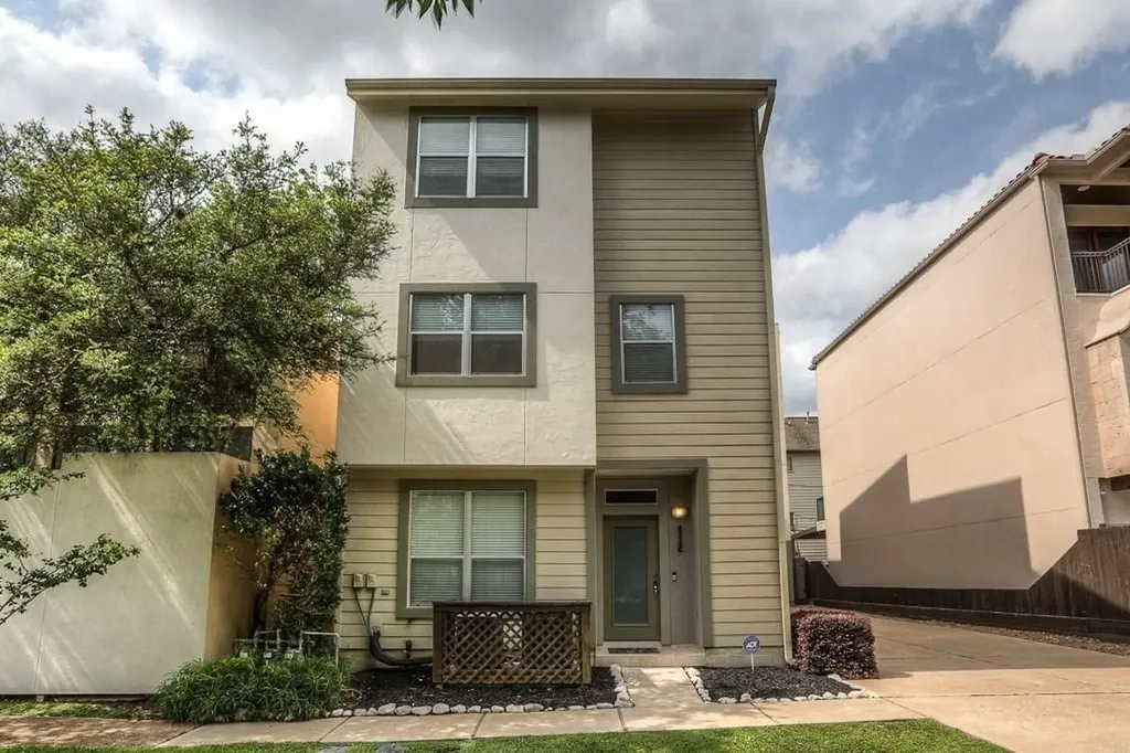 4312 Floyd Street C Houston TX 77007