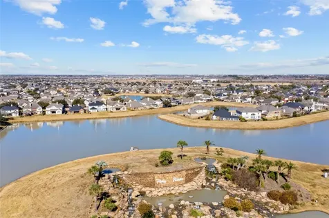 30 Supiro Drive Manvel TX 77578