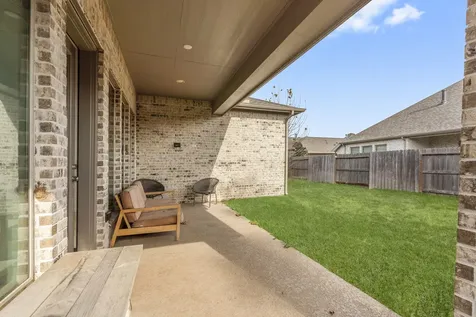 17163 Sandstone Street Conroe TX 77302