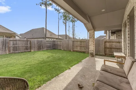 17163 Sandstone Street Conroe TX 77302
