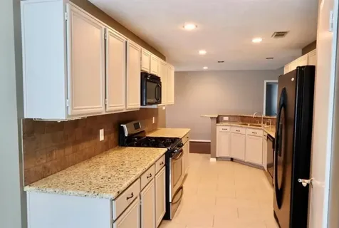 15815 Pilgrim Hall Drive Friendswood TX 77546