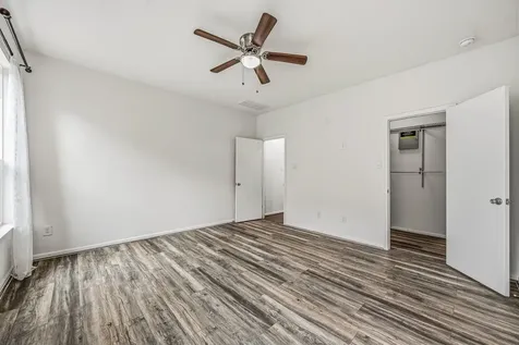 4118 Lake Cypress Circle Houston TX 77068