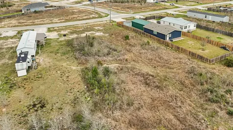 345 Road 5501 Cleveland TX 77327