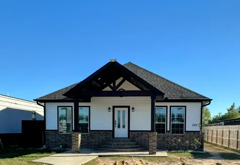 2210 Road 5500 Cleveland TX 77327