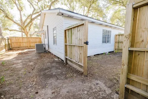 2518 Daugherty Street Waller TX 77484