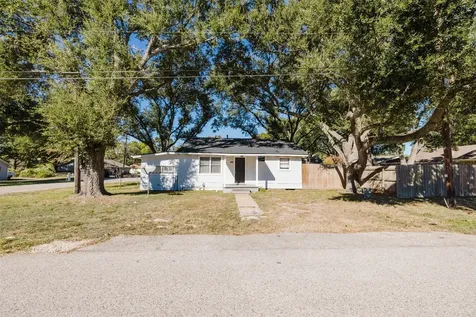2518 Daugherty Street Waller TX 77484