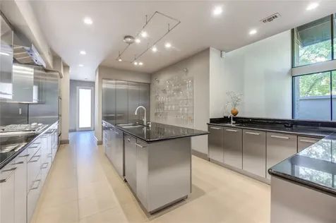 5 River Hollow Lane Houston TX 77027