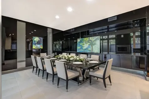 5 River Hollow Lane Houston TX 77027
