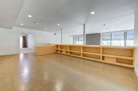 5 River Hollow Lane Houston TX 77027